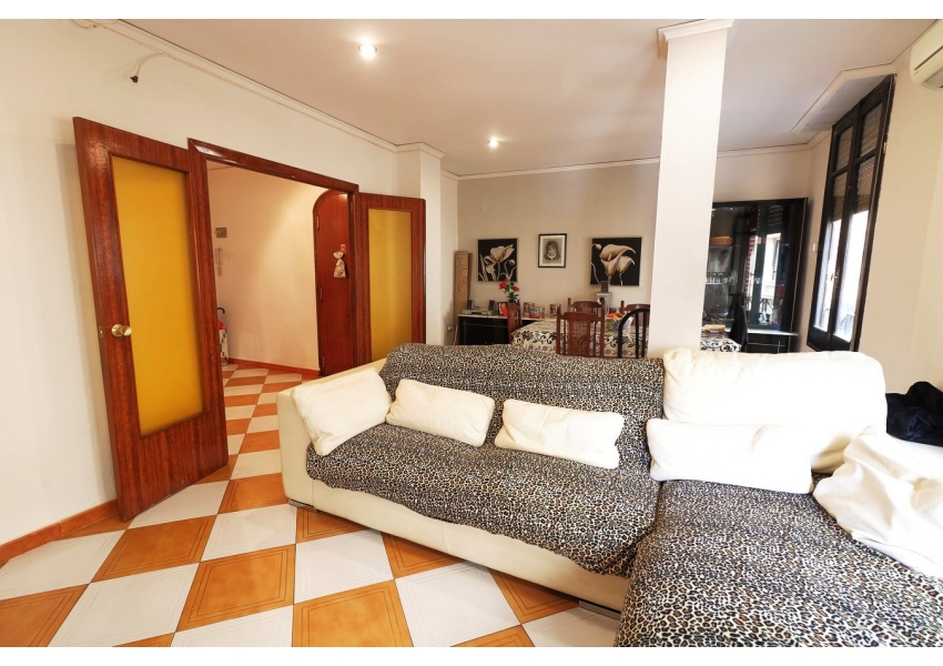 Apartament w Walencji w najdroższej części miasta